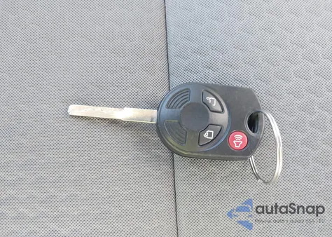 2017 Ford Escape Se из США, поврежденный, VIN 1FMCU9GD9HUD63802